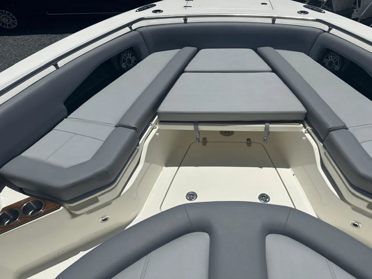 2025 Boston Whaler 360 Outrage 36.0 feet, Clearwater, Florida #10