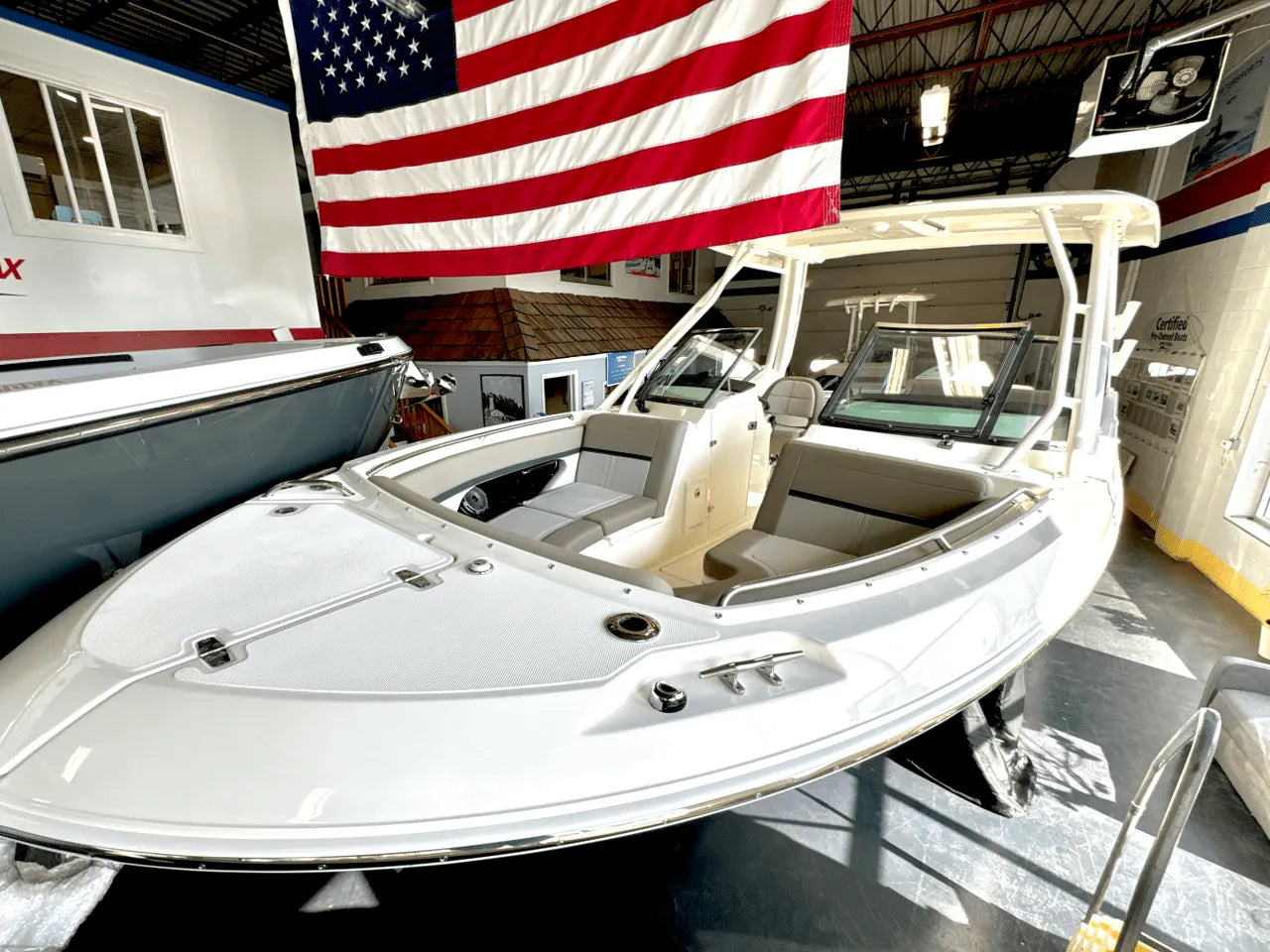 2025 Boston Whaler 240 Vantage 24.0 feet, Clearwater, Florida #3