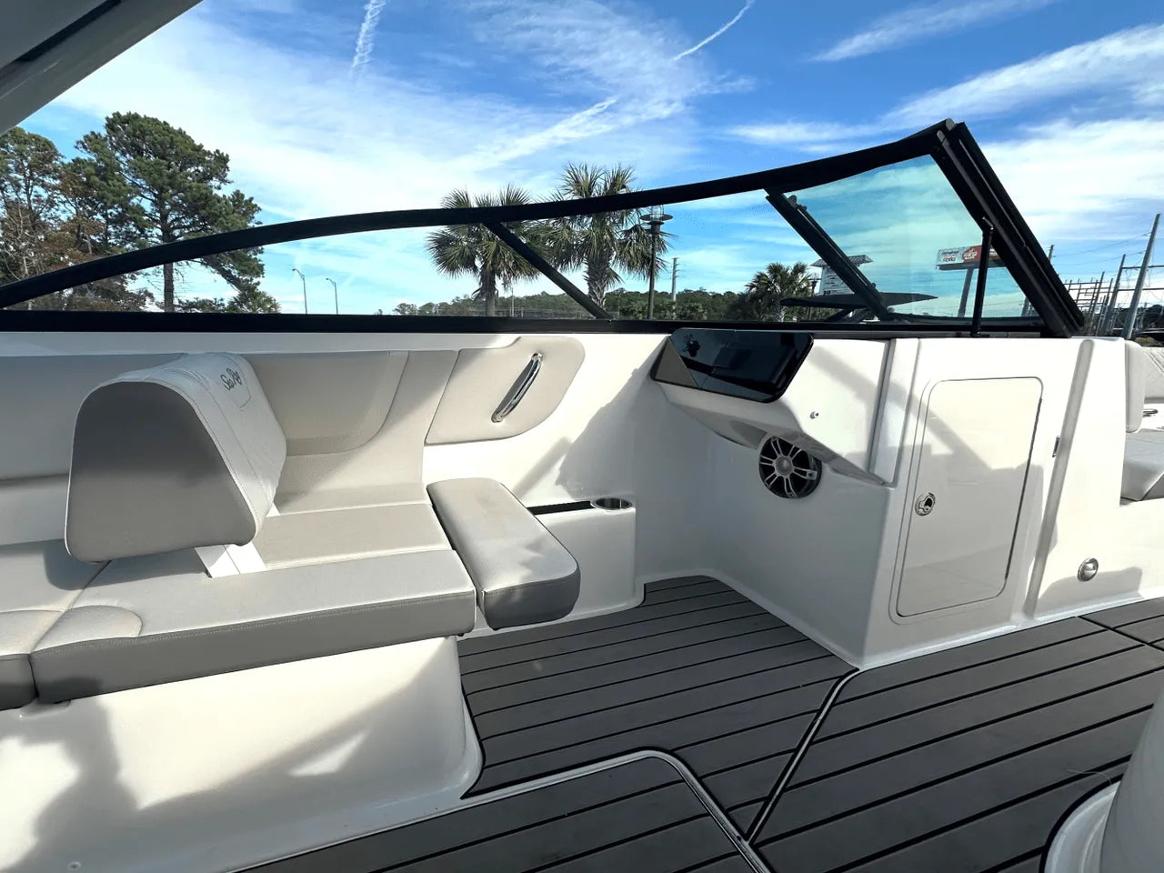 2025 Sea Ray SDX 270 Outboard 27.0 feet, Clearwater, Florida #19