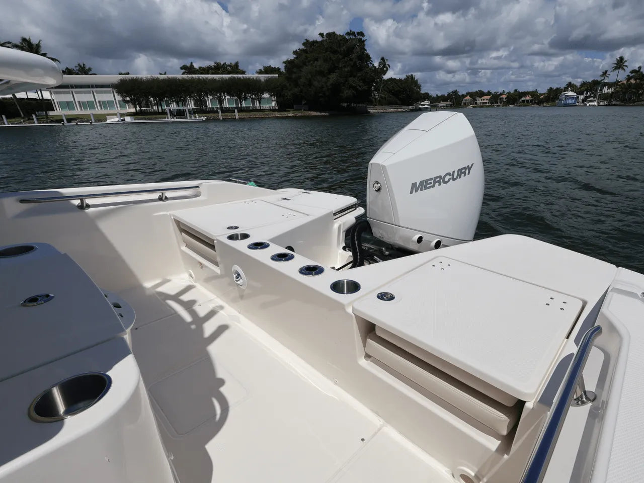2026 Boston Whaler 220 Dauntless 22.0 feet, Clearwater, Florida #48