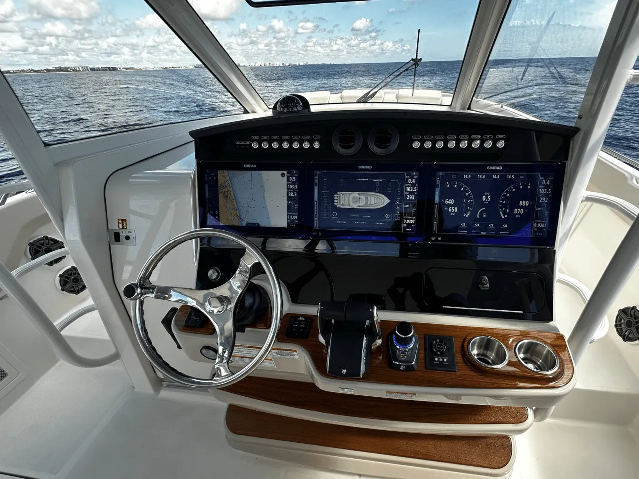 2026 Boston Whaler 420 Outrage 42.0 feet, Clearwater, Florida #30