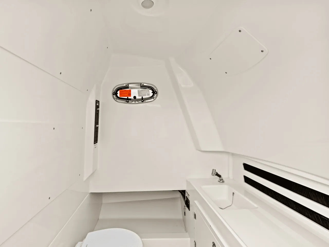 2025 Boston Whaler 330 Outrage 33.0 feet, Clearwater, Florida #28