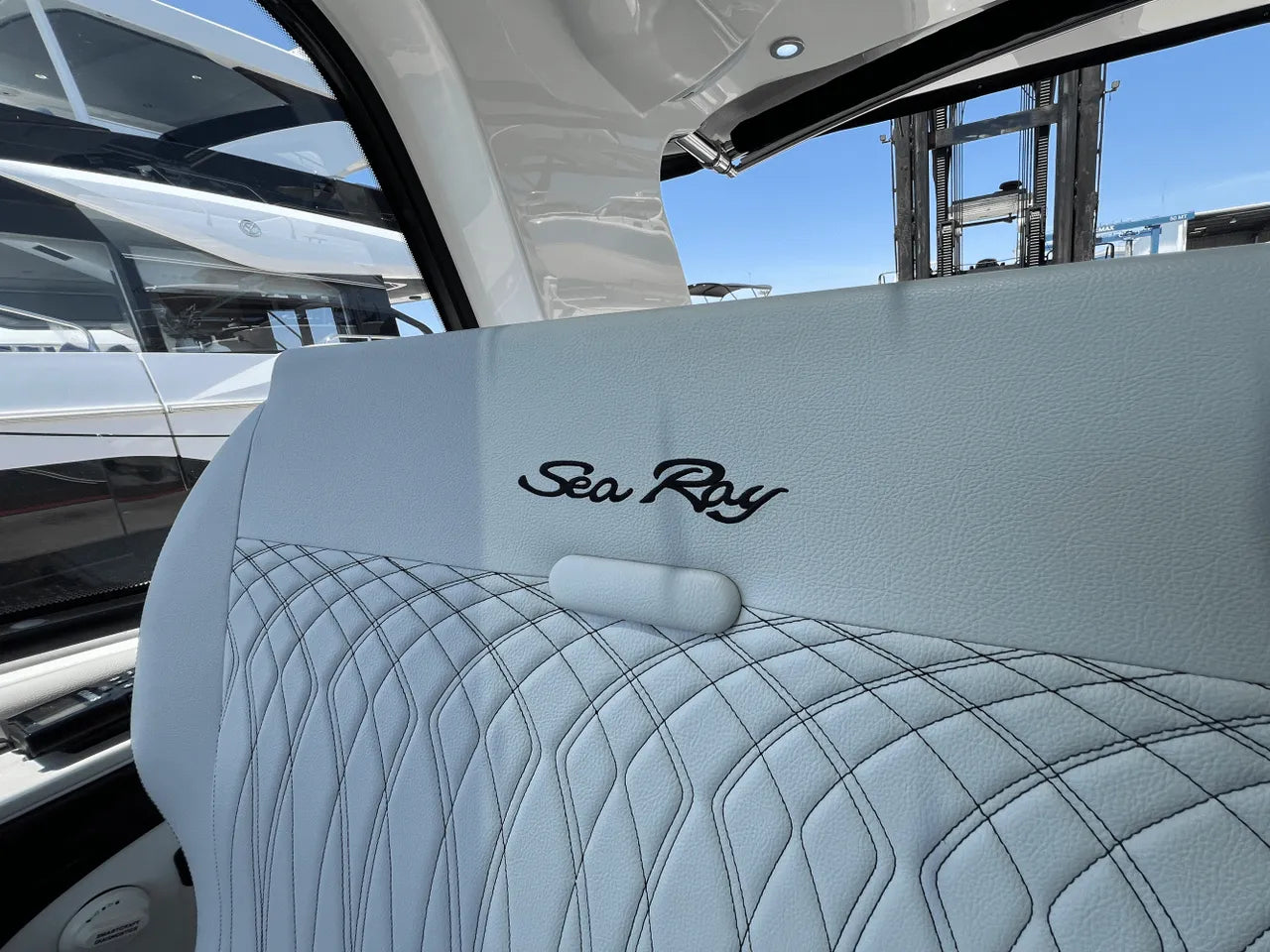 2025 Sea Ray Sundancer 370 Outboard 37.0 feet, Clearwater, Florida #20