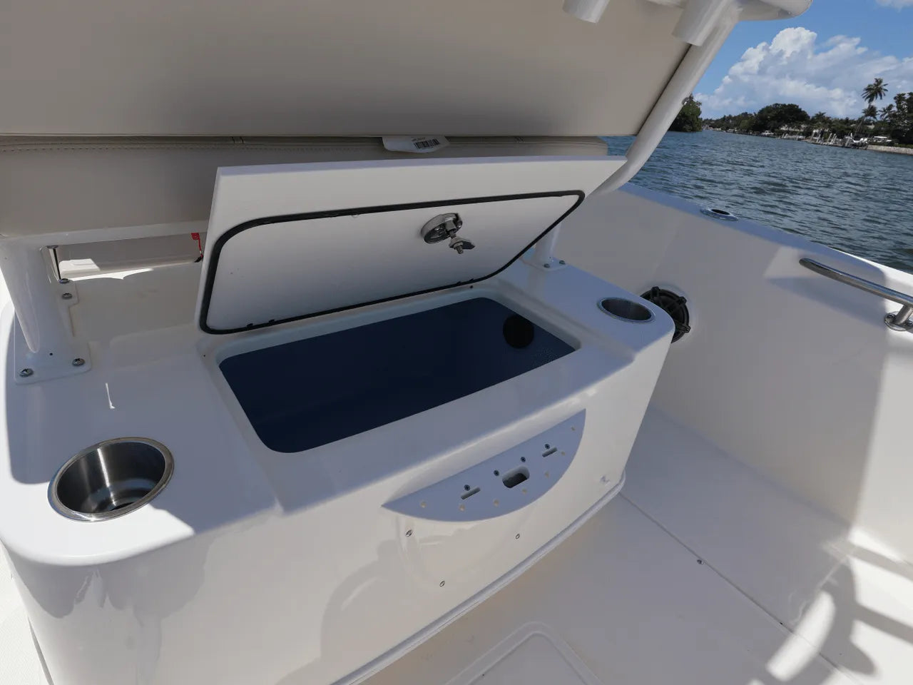 2026 Boston Whaler 220 Dauntless 22.0 feet, Clearwater, Florida #45