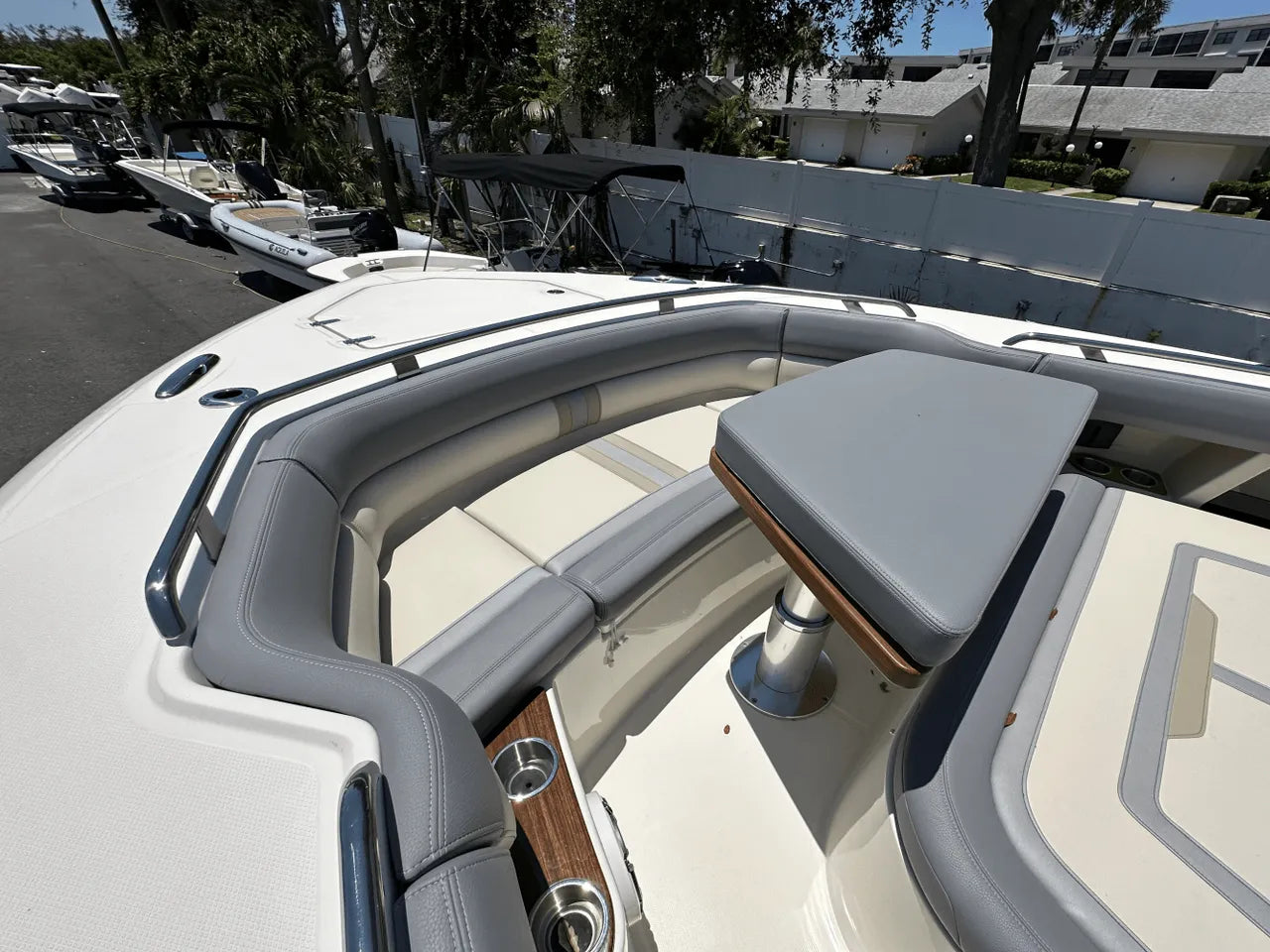 2025 Boston Whaler 350 Realm 35.0 feet, Clearwater, Florida #34