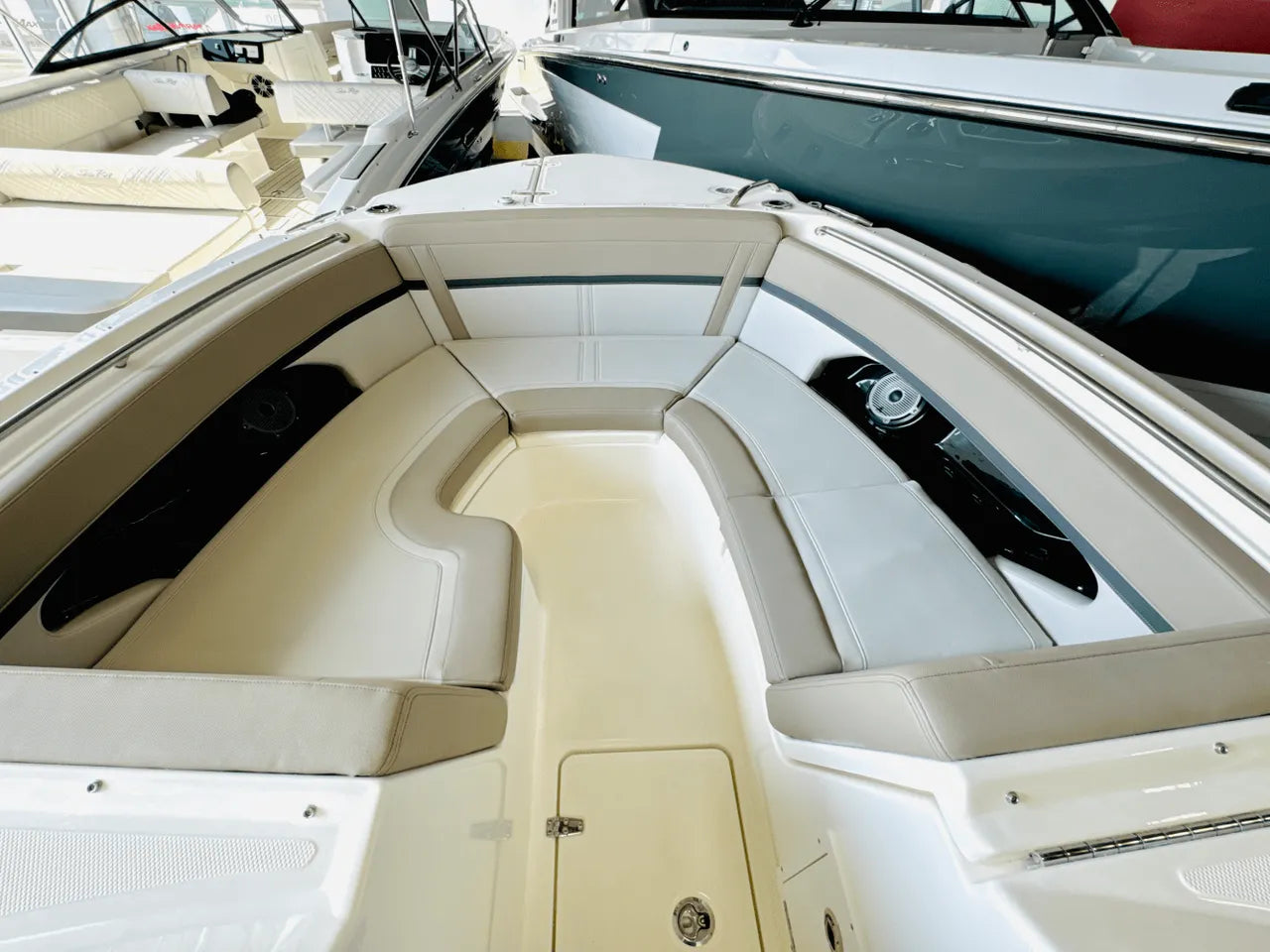 2025 Boston Whaler 240 Vantage 24.0 feet, Clearwater, Florida #45