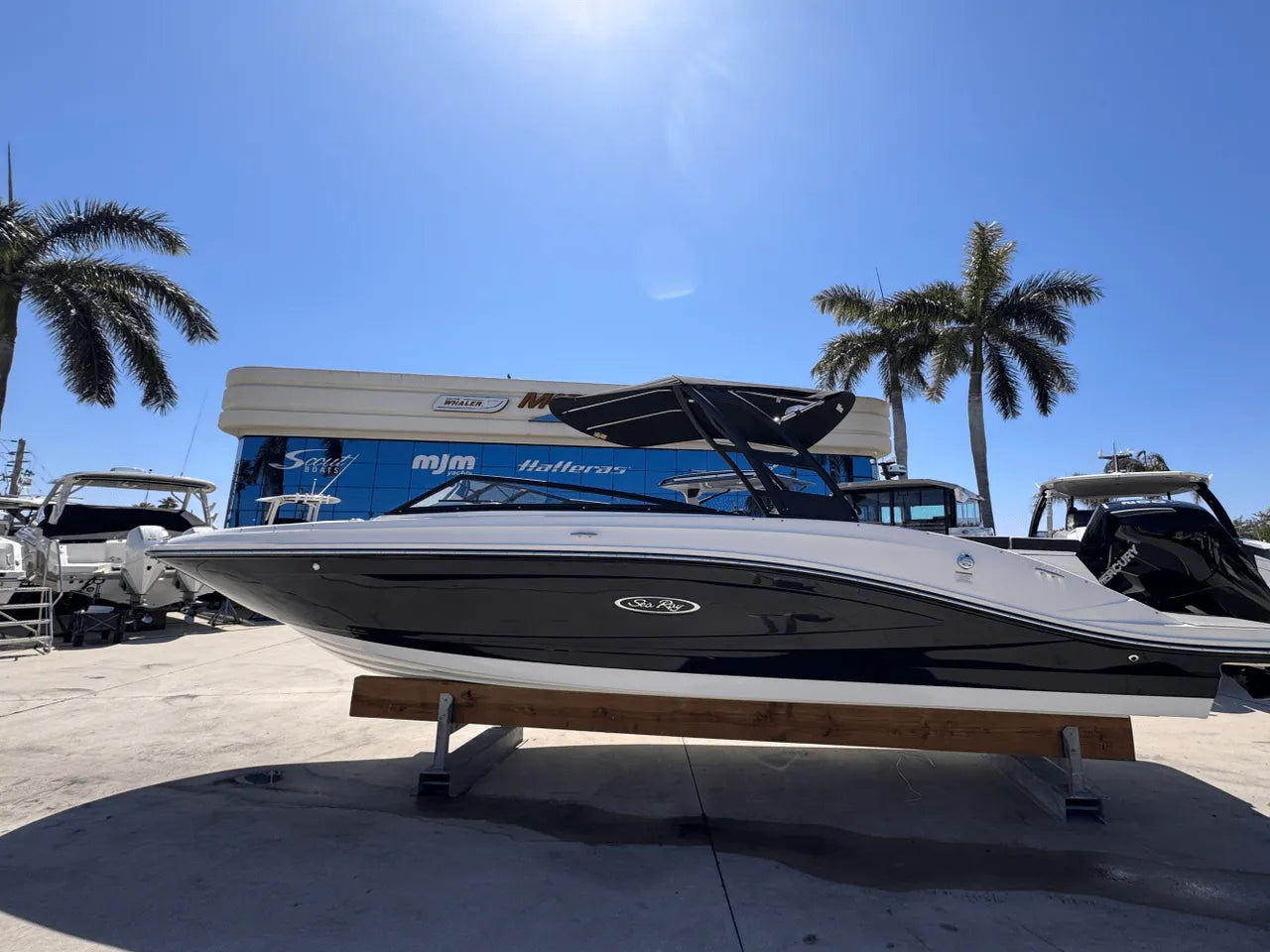 2025 Sea Ray SPX 230 Outboard 23.0 feet, Clearwater, Florida #1