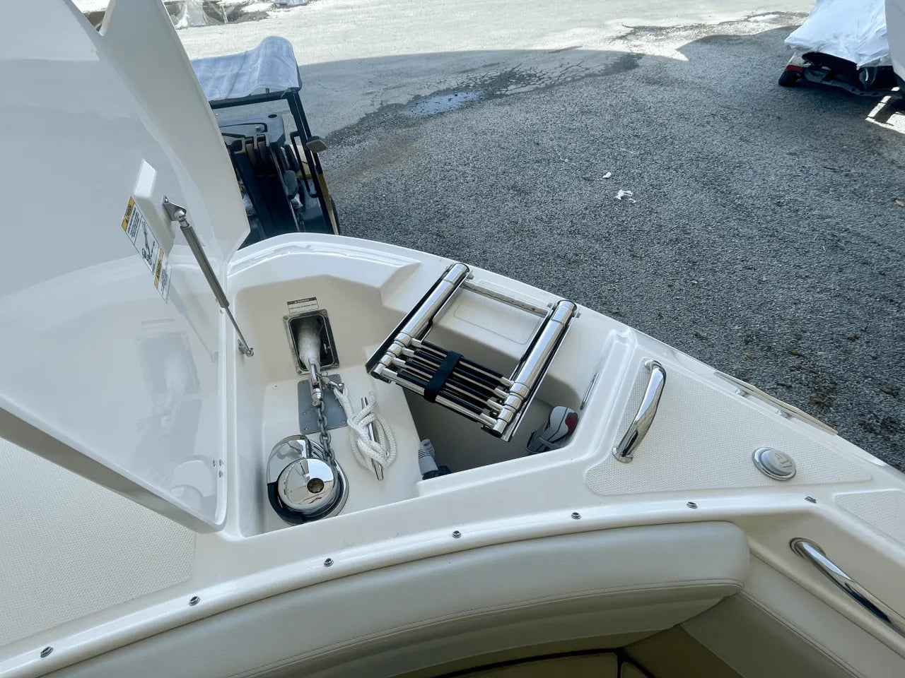 2025 Boston Whaler 280 Vantage 28.0 feet, Clearwater, Florida #32