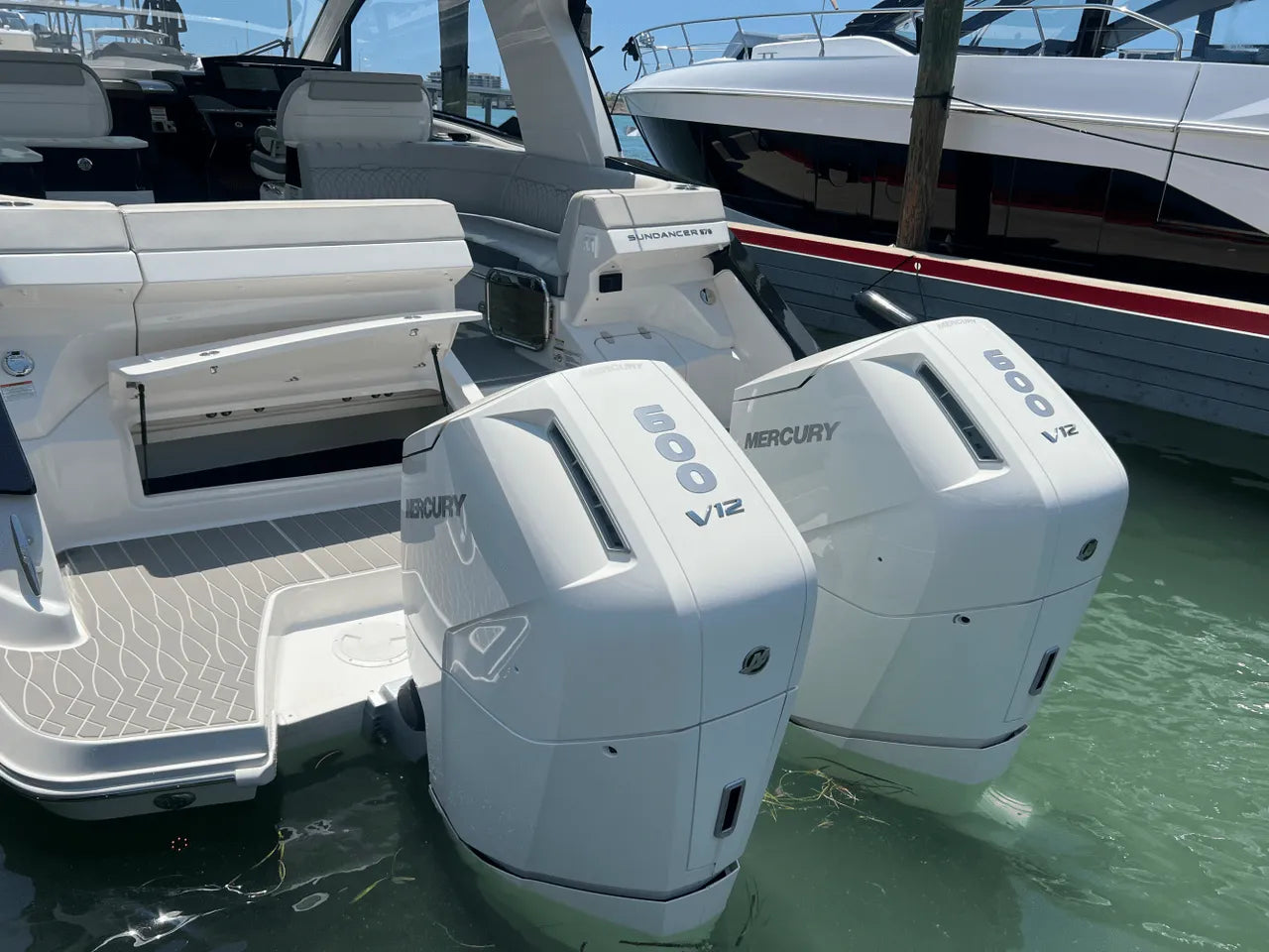 2025 Sea Ray Sundancer 370 Outboard 37.0 feet, Clearwater, Florida #8