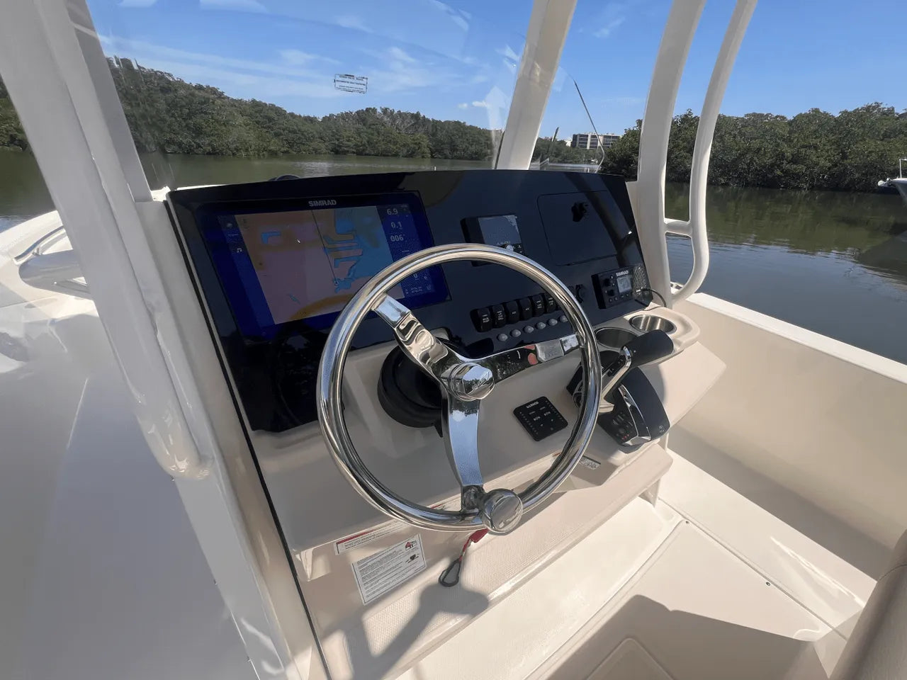2025 Boston Whaler 250 Dauntless 25.0 feet, Clearwater, Florida #22