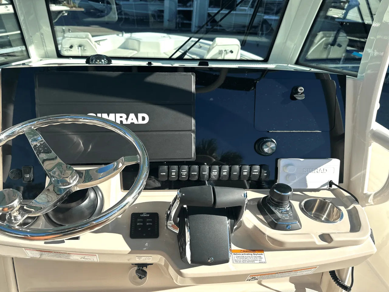 2025 Boston Whaler 280 Dauntless 28.0 feet, Clearwater, Florida #17