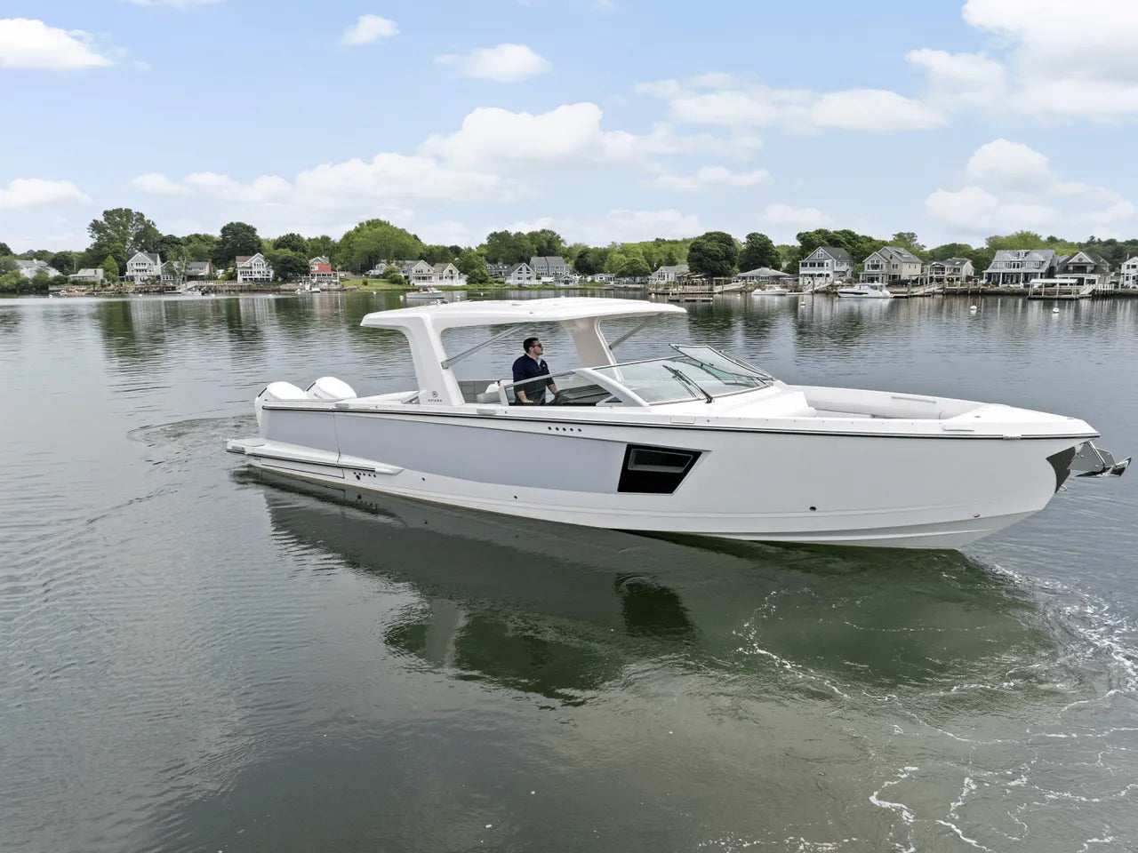 2023 Aviara AV40 Outboard 40.0 feet, Clearwater, Florida #1