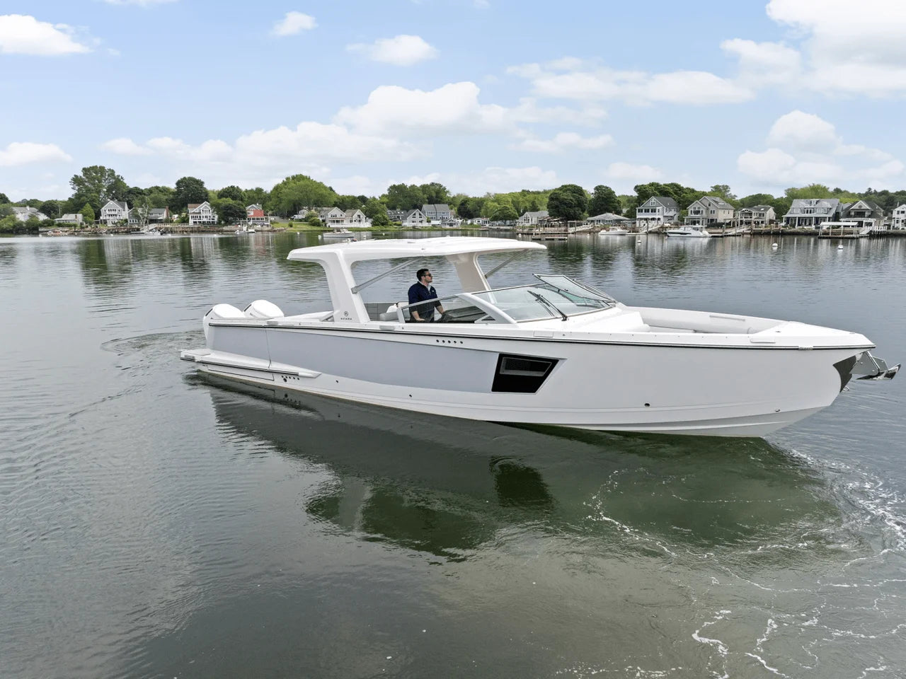 2023 Aviara AV40 Outboard 40.0 feet, Clearwater, Florida #1