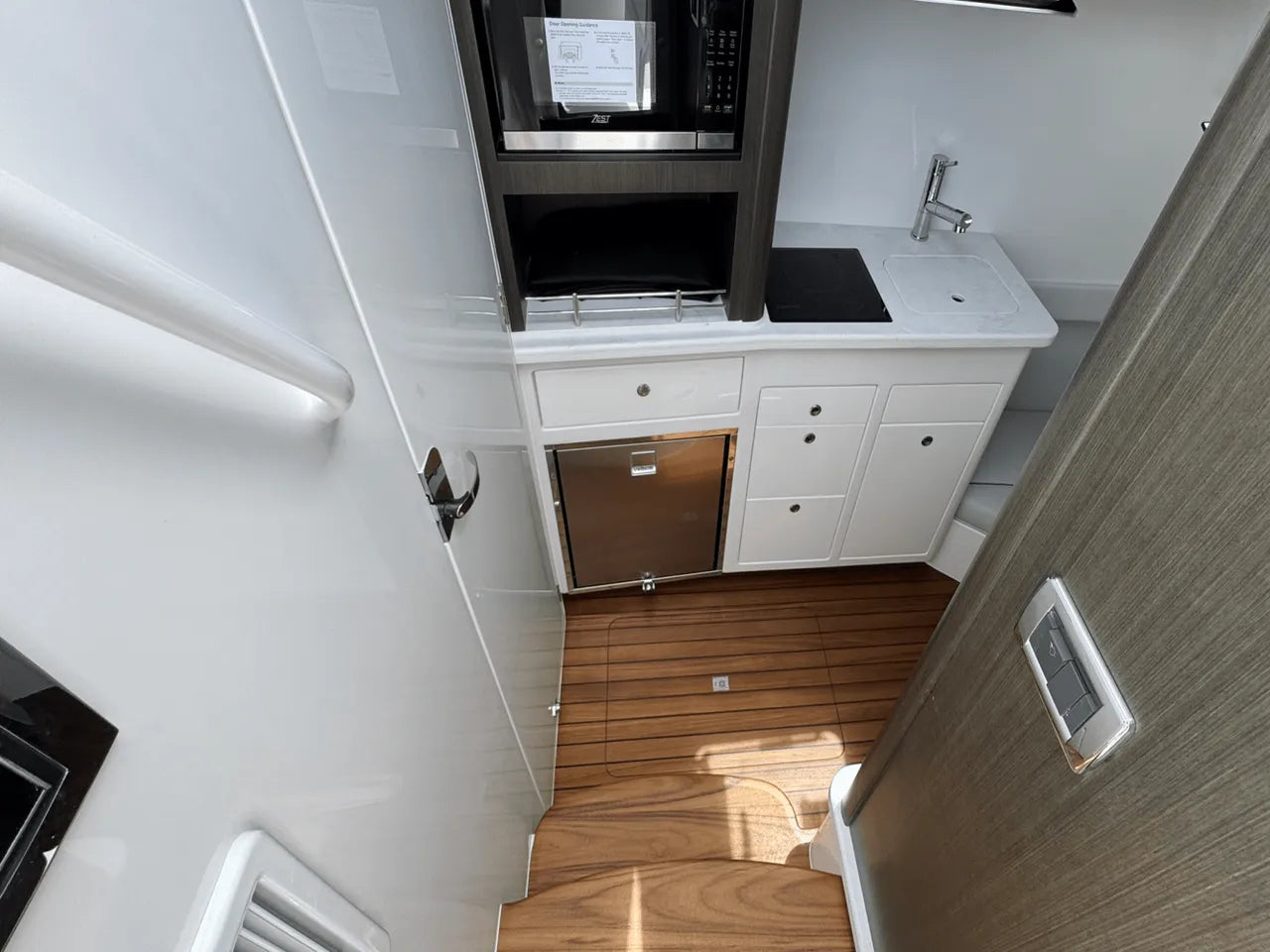 2025 Intrepid 41 PANACEA 41.0 feet, Clearwater, Florida #29