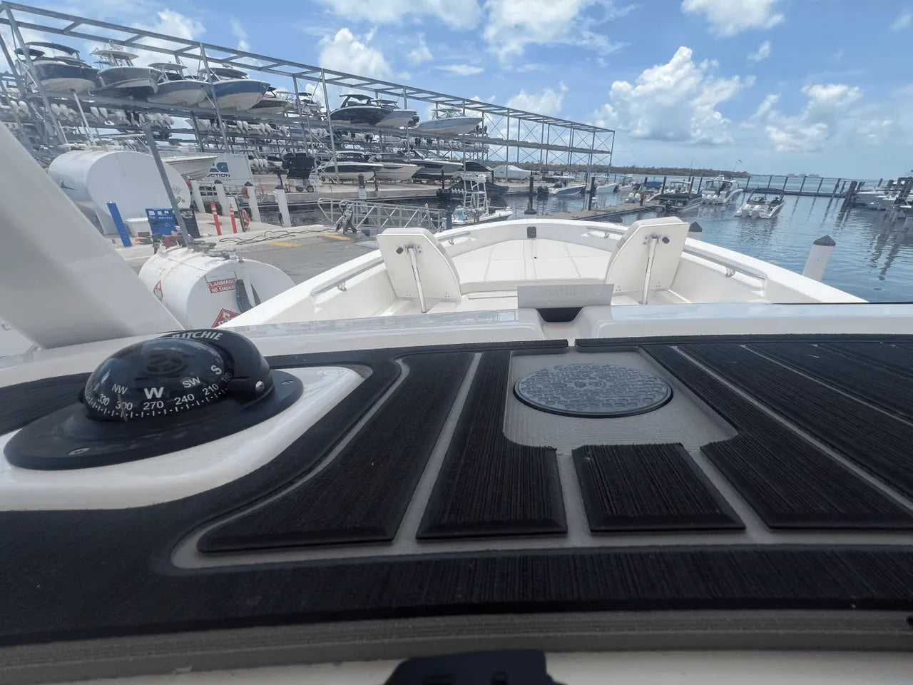 2025 Boston Whaler 250 Dauntless 25.0 feet, Clearwater, Florida #16