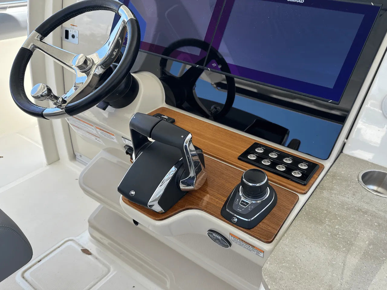 2025 Boston Whaler 350 Realm 35.0 feet, Clearwater, Florida #24