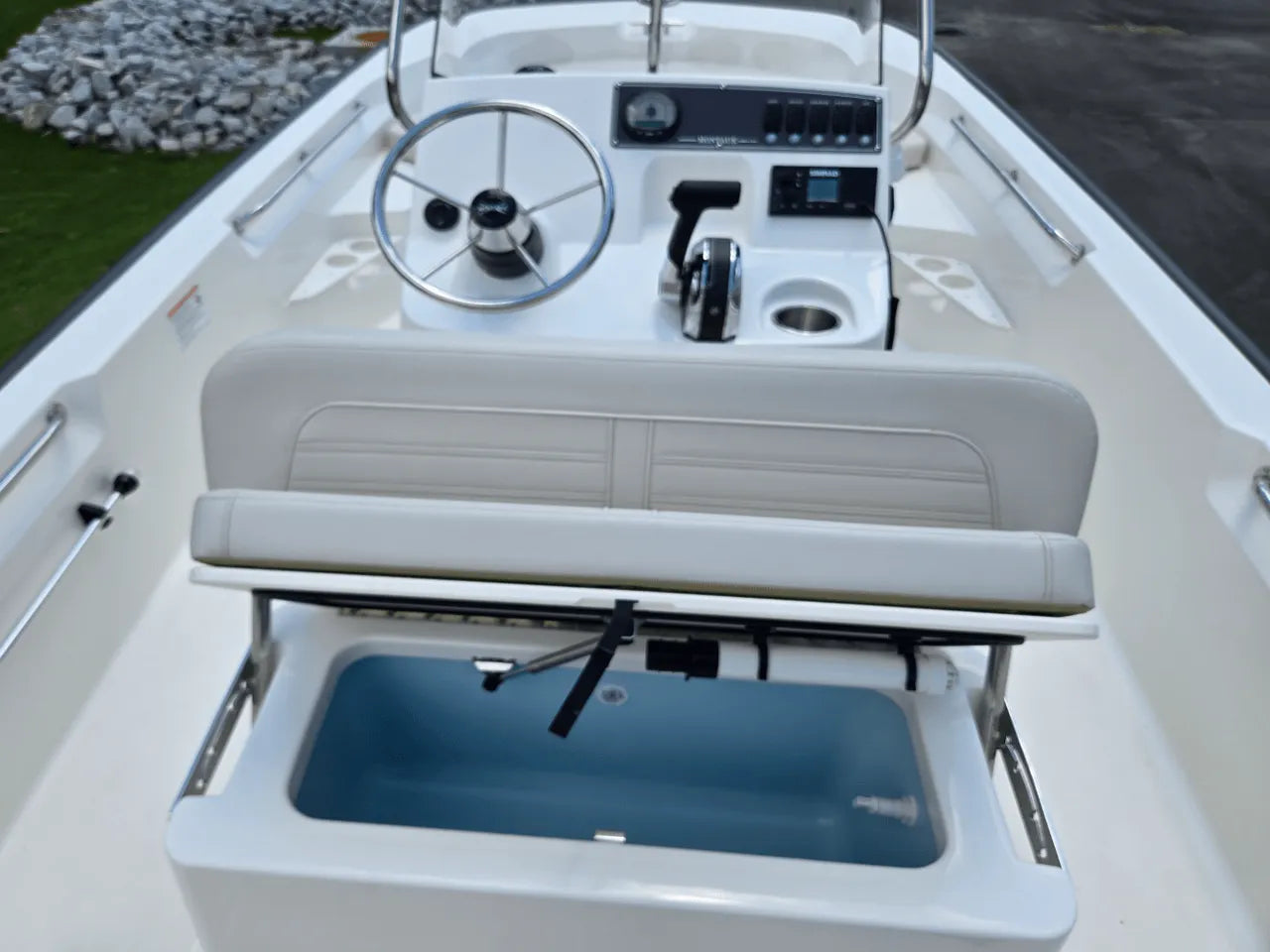 2025 Boston Whaler 170 Montauk 17.0 feet, Clearwater, Florida #7