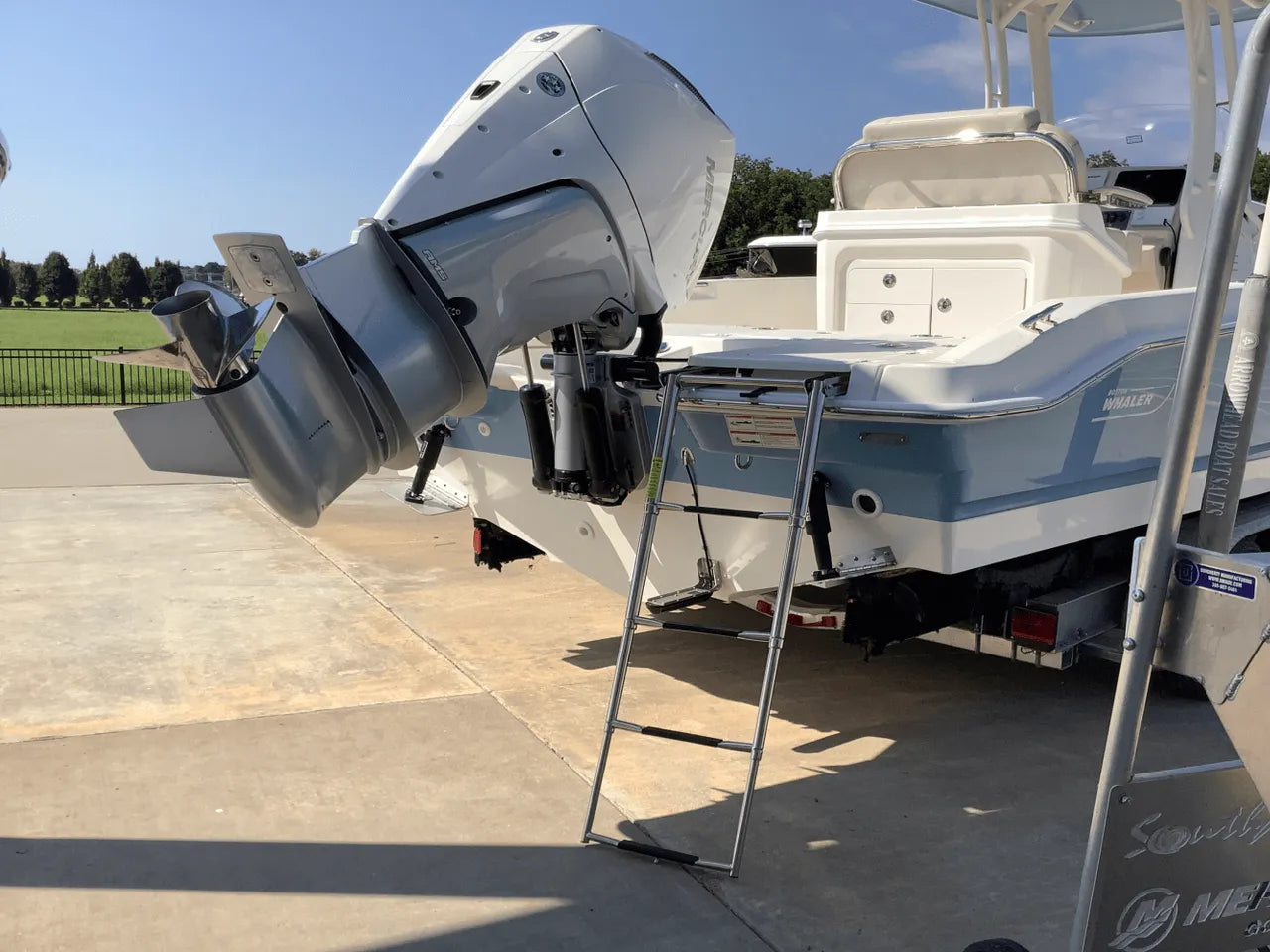 2026 Boston Whaler 250 Dauntless 25.0 feet, Clearwater, Florida #8