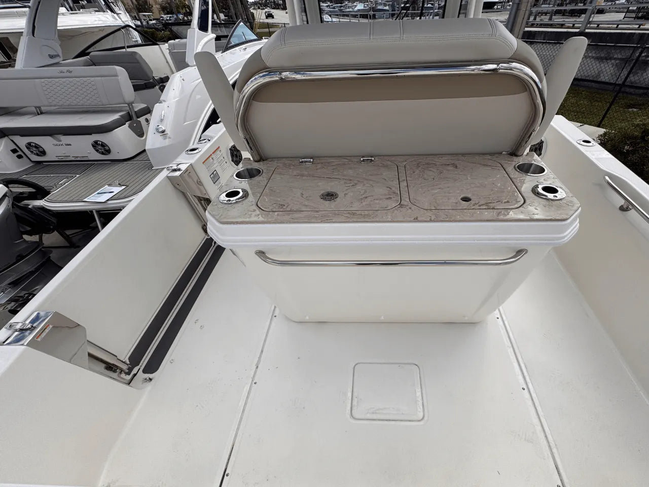 2025 Boston Whaler 280 Dauntless 28.0 feet, Clearwater, Florida #8