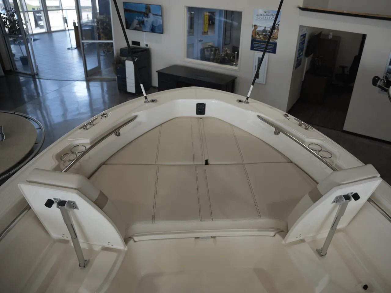 2025 Boston Whaler 250 Dauntless 25.0 feet, Clearwater, Florida #22