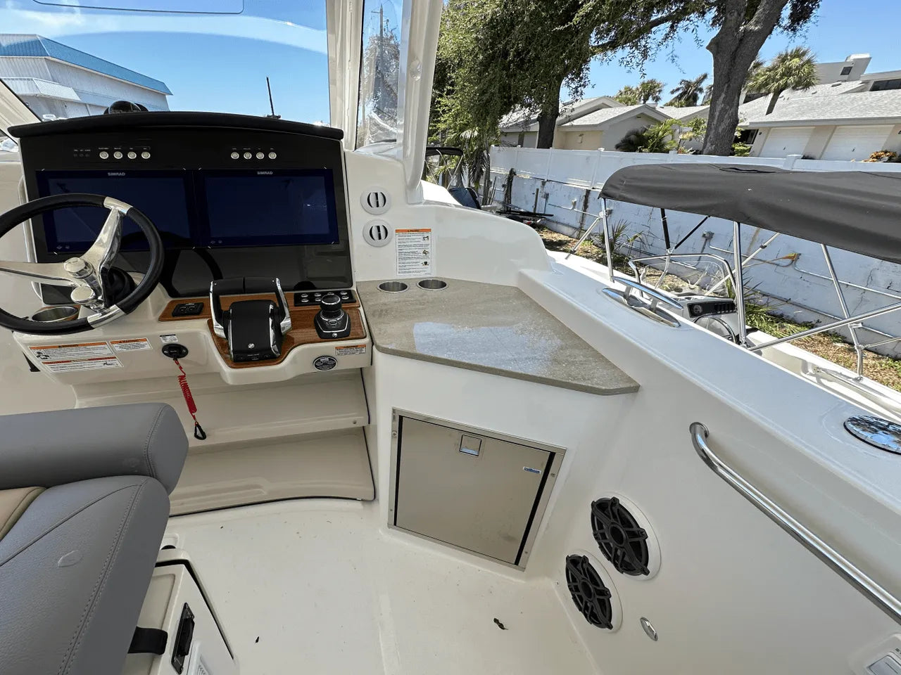 2025 Boston Whaler 350 Realm 35.0 feet, Clearwater, Florida #28