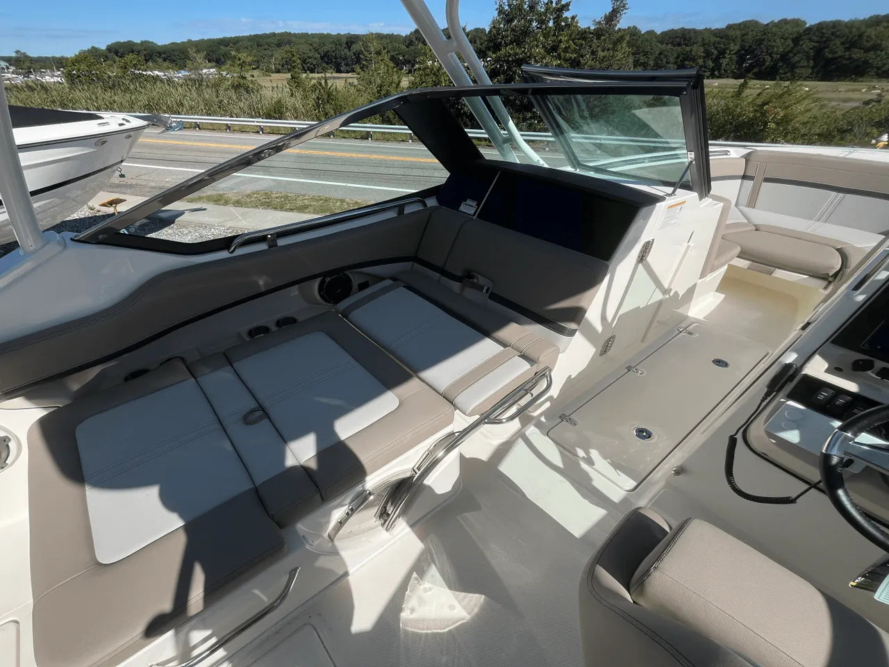 2025 Boston Whaler 240 Vantage 24.0 feet, Clearwater, Florida #10