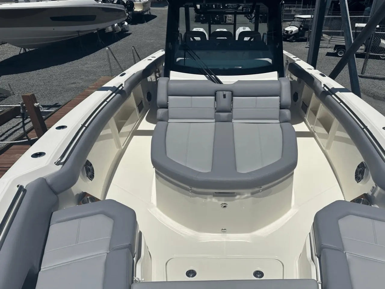2025 Boston Whaler 360 Outrage 36.0 feet, Clearwater, Florida #9