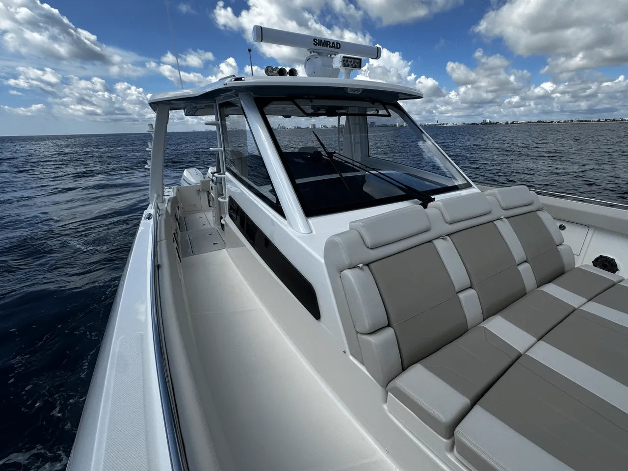 2026 Boston Whaler 420 Outrage 42.0 feet, Clearwater, Florida #35