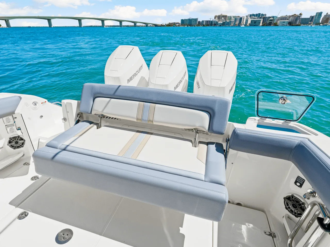 2025 Boston Whaler 350 Realm 35.0 feet, Clearwater, Florida #43