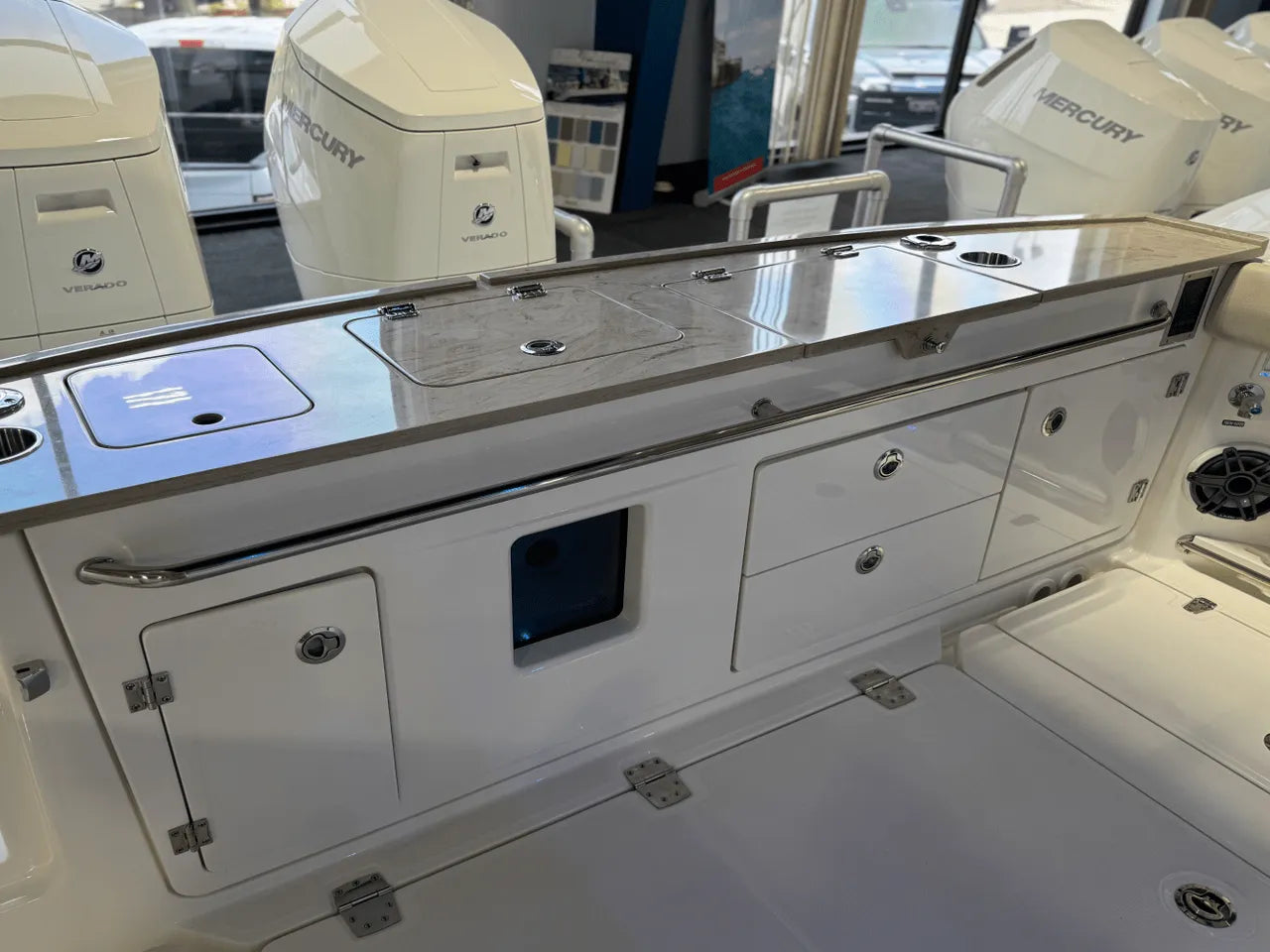2025 Boston Whaler 360 Outrage 36.0 feet, Clearwater, Florida #16