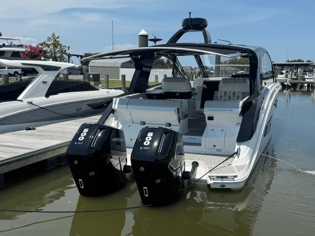 2025 Sea Ray Sundancer 370 Outboard 37.0 feet, Clearwater, Florida #10