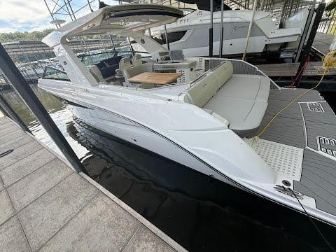 2026 Sea Ray SLX 400 40.0 feet Walk-Through - Features & Buyer's Guide, Clearwater, Florida #1