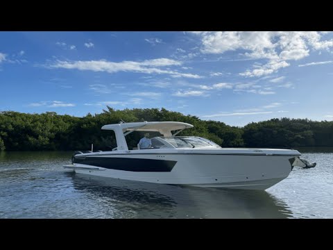 2024 Aviara AV36 Outboard 36.0 feet Walk-Through - Features & Buyer's Guide, Clearwater, Florida #1