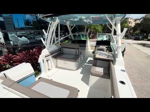 2026 Boston Whaler 280 Vantage 28.0 feet Walk-Through - Features & Buyer's Guide, Clearwater, Florida #1