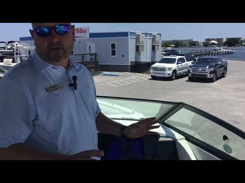 2026 Sea Ray SDX 290 Outboard 29.0 feet Walk-Through - Features & Buyer's Guide, Clearwater, Florida #1