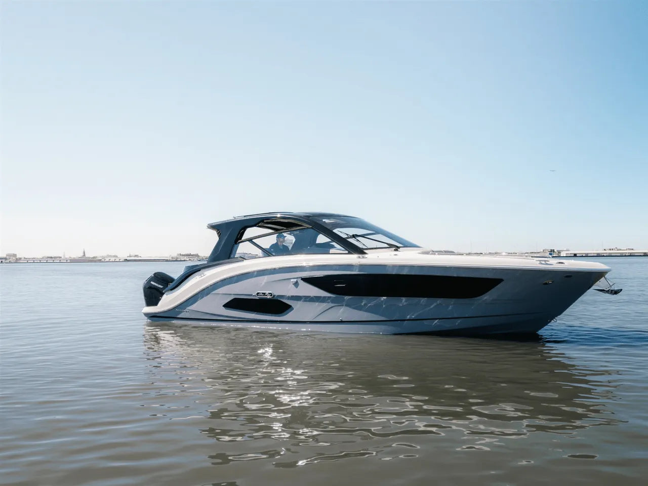2025 Sea Ray Sundancer 370 Outboard 37.0 feet, Clearwater, Florida #4