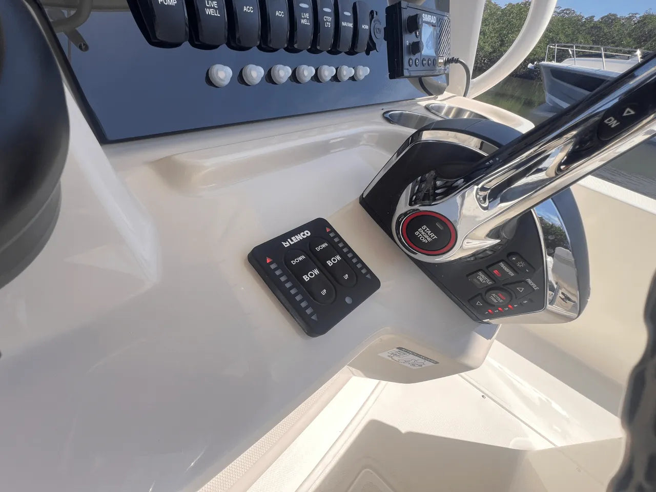 2025 Boston Whaler 250 Dauntless 25.0 feet, Clearwater, Florida #23