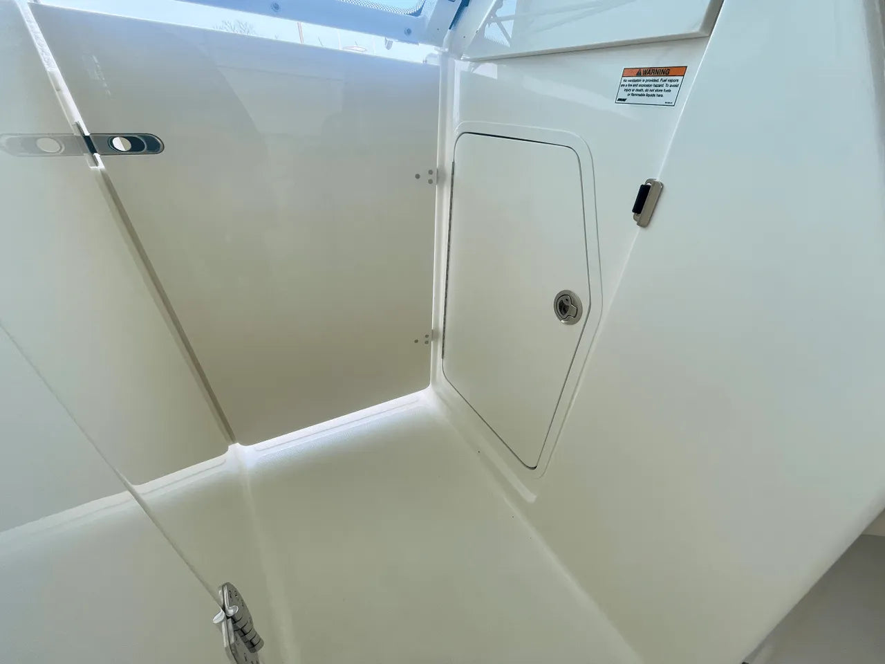 2025 Boston Whaler 280 Vantage 28.0 feet, Clearwater, Florida #26