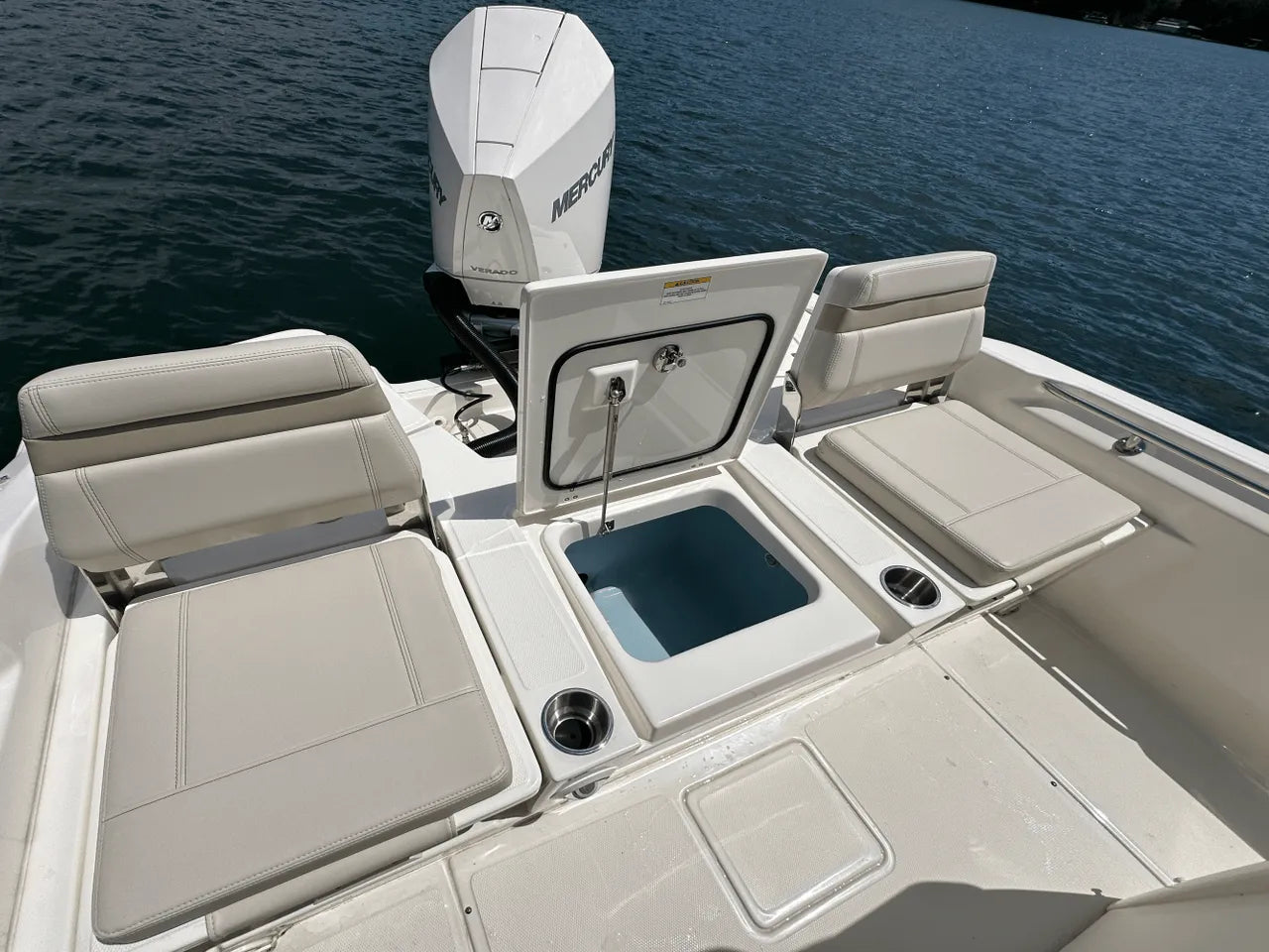 2025 Boston Whaler 250 Dauntless 25.0 feet, Clearwater, Florida #23