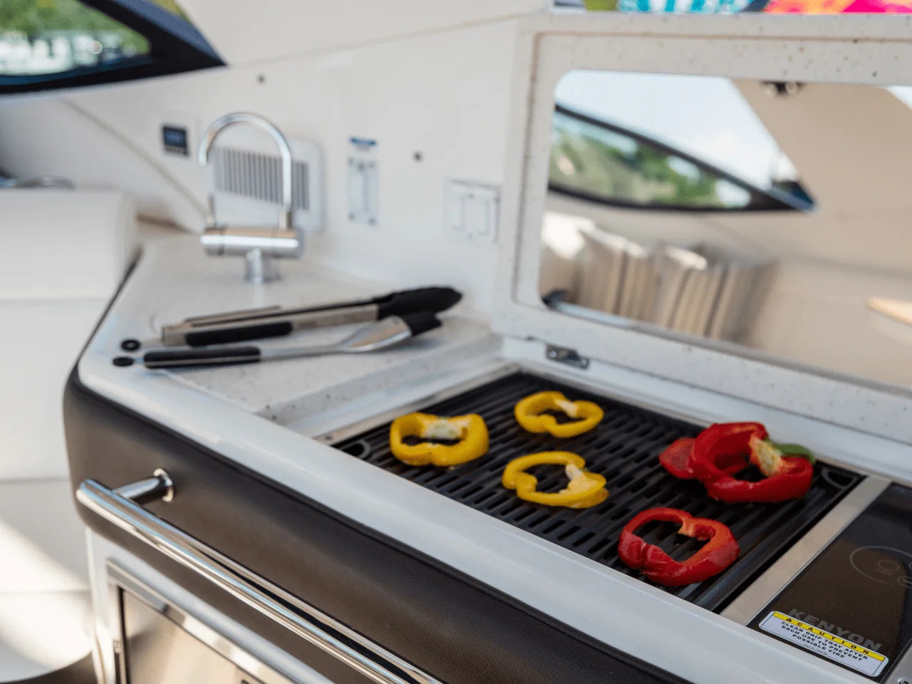 2026 Sea Ray Sundancer 320 Outboard 32.0 feet, Clearwater, Florida #19