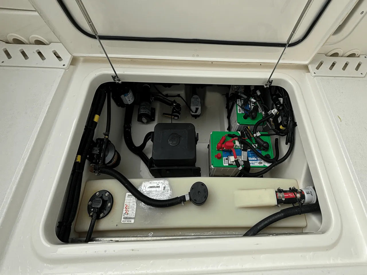 2025 Boston Whaler 240 Vantage 24.0 feet, Clearwater, Florida #32