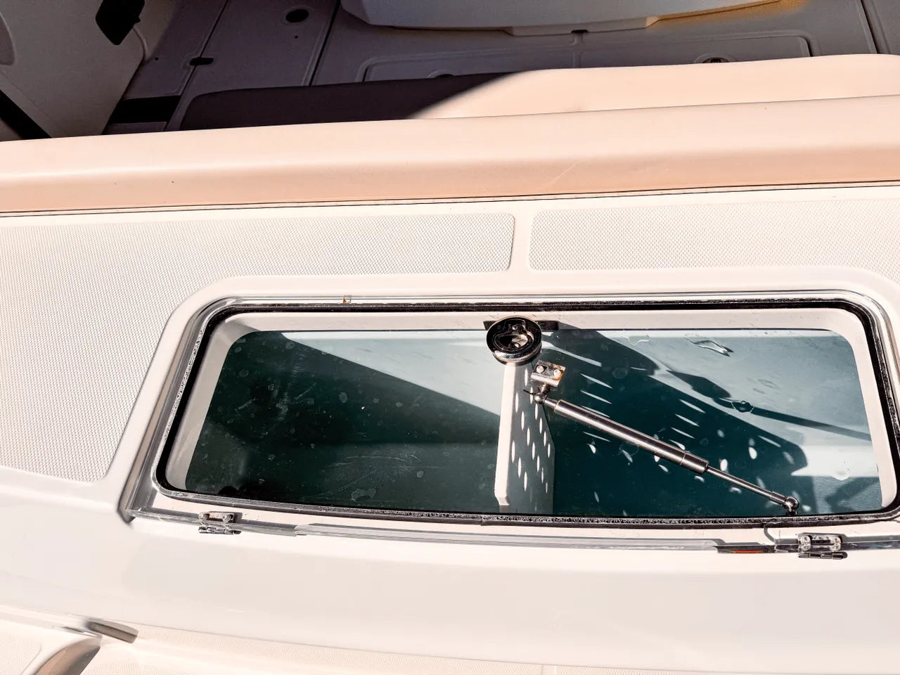 2025 Boston Whaler 360 Outrage 36.0 feet, Clearwater, Florida #15