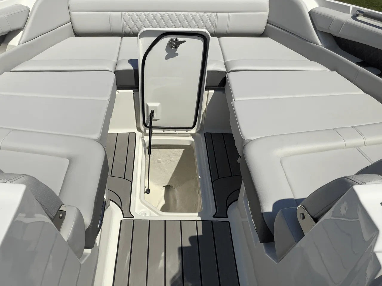 2026 Sea Ray SLX 350 35.0 feet, Clearwater, Florida #41