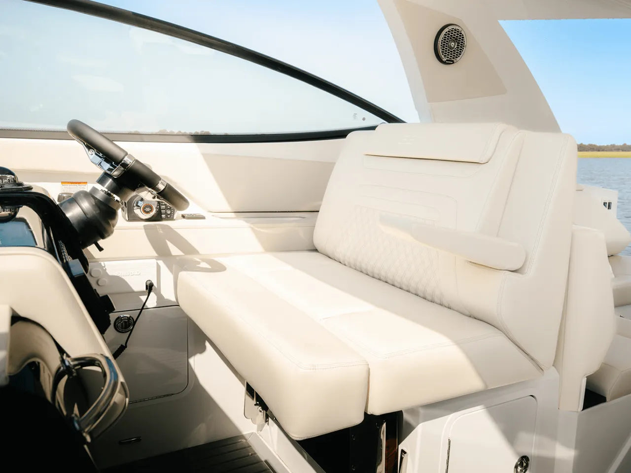 2025 Cruisers Yachts 38 GLS Outboard 38.0 feet, Clearwater, Florida #15
