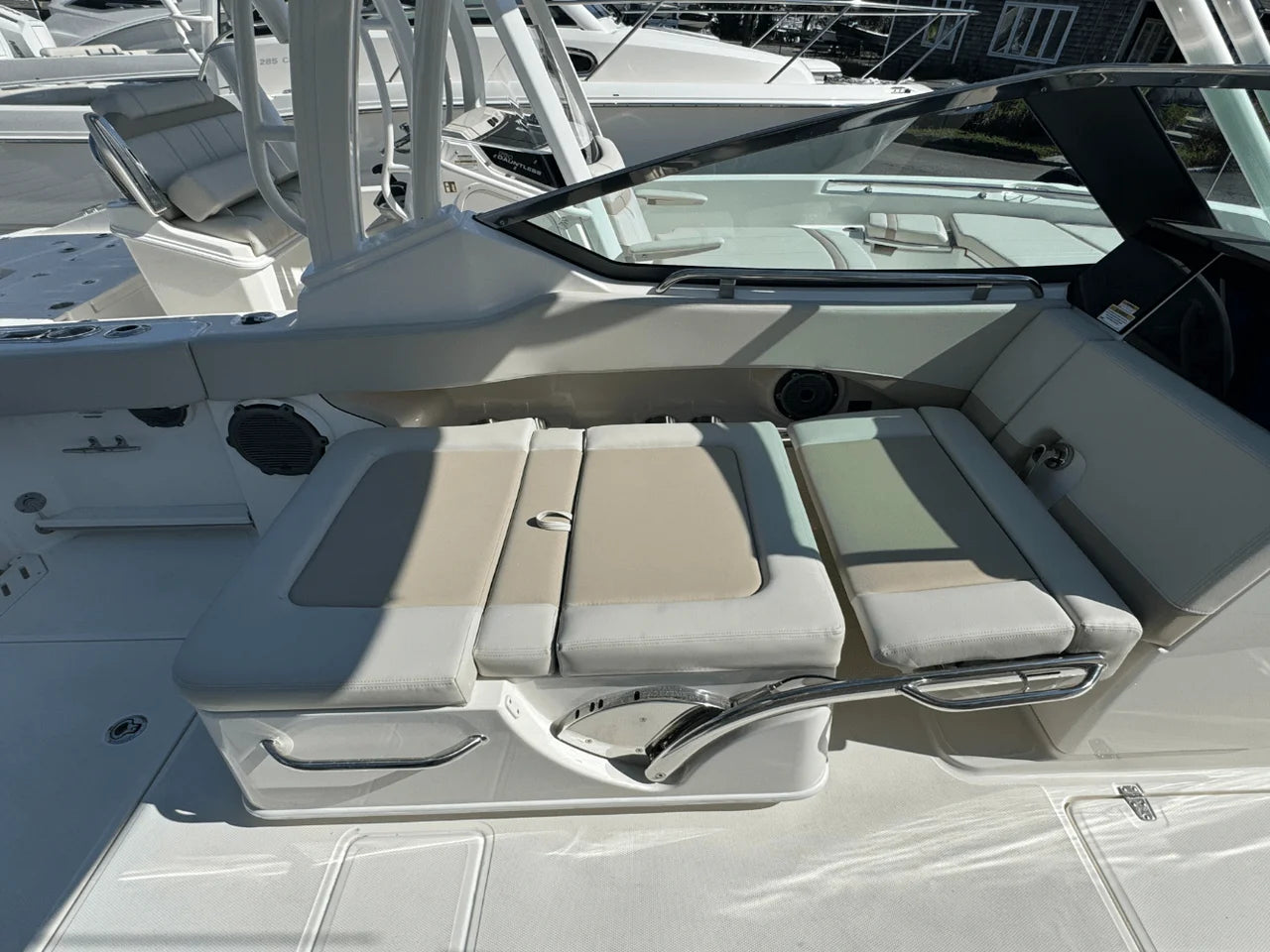 2026 Boston Whaler 240 Vantage 24.0 feet, Clearwater, Florida #15