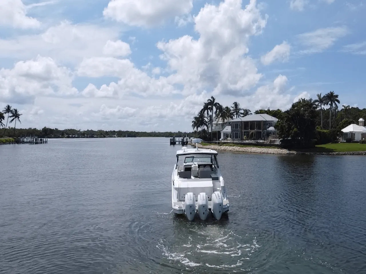 2025 Sea Ray Sundancer 320 Outboard 32.0 feet, Clearwater, Florida #2