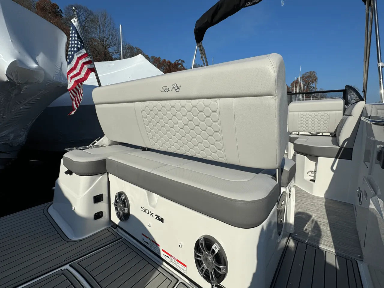 2025 Sea Ray SDX 250 Outboard 25.0 feet, Clearwater, Florida #14