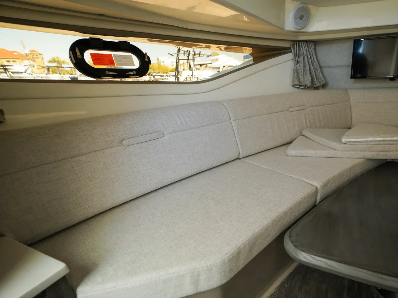 2025 Sea Ray Sundancer 320 Outboard 32.0 feet, Clearwater, Florida #38