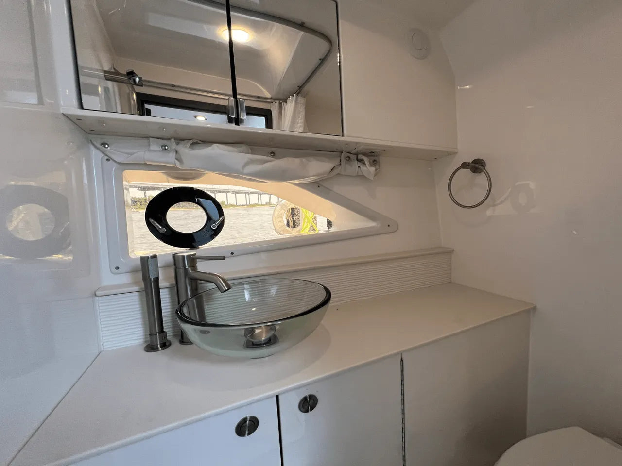 2025 Sea Ray Sundancer 320 Outboard 32.0 feet, Clearwater, Florida #47