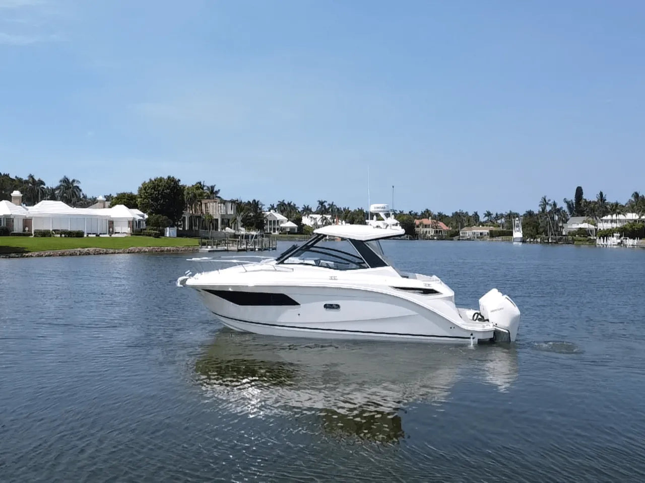 2025 Sea Ray Sundancer 320 Outboard 32.0 feet, Clearwater, Florida #1